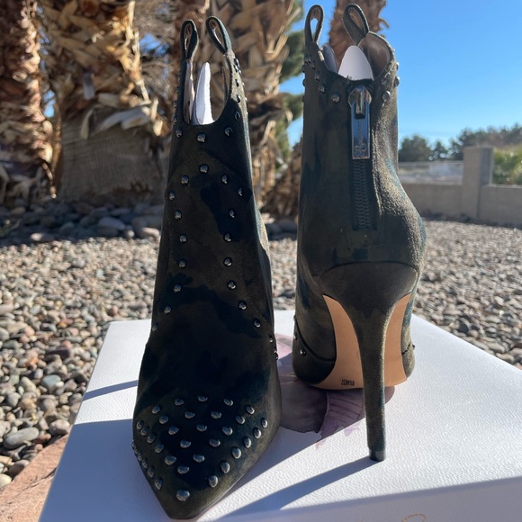 Pixillez3 Camo Studded Detail Western Booties by Jessica Simpson - Picture 3 of 7